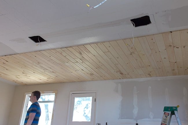 ceiling wood plank installation