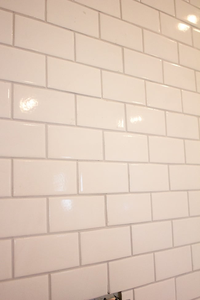 Kitchen Chronicles: A DIY Subway Tile Backsplash, Part 2.