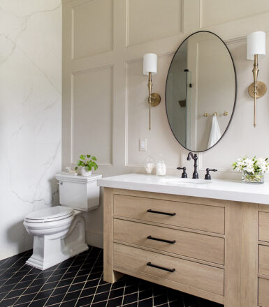 heights house master bathroom