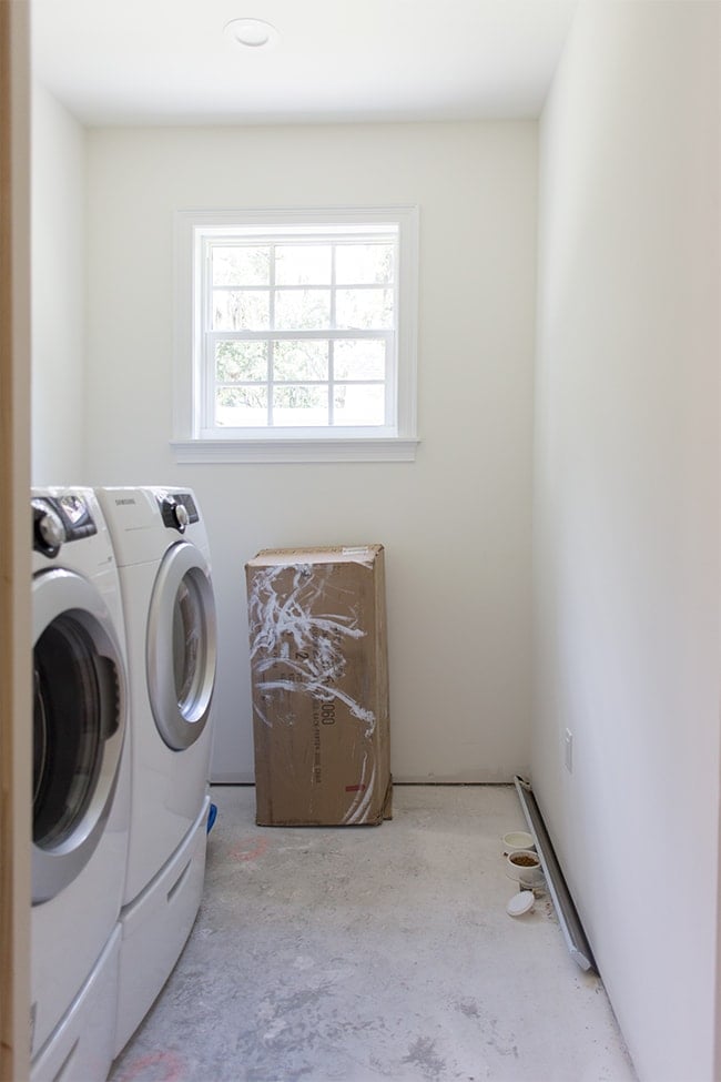 small laundry room before