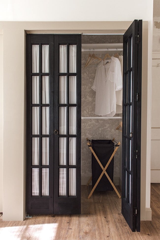 Riverside Custom Closet Doors