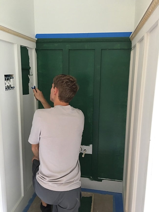 painting board and batten green