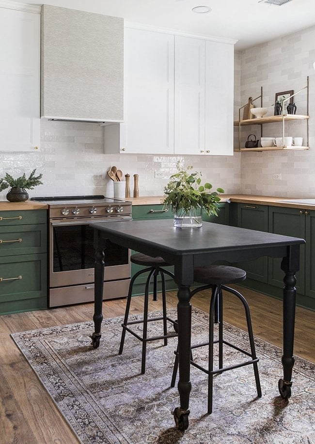 riverside retreat kitchen