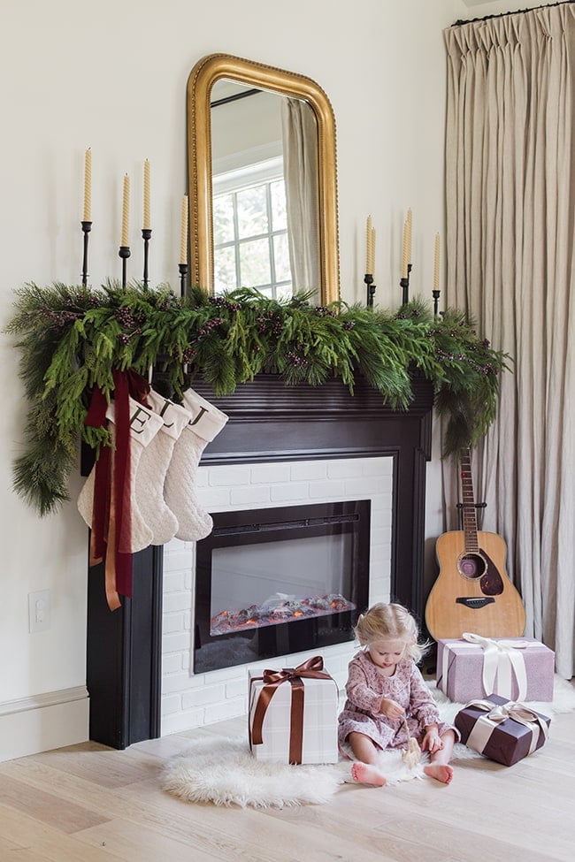 fireplace mantel garland