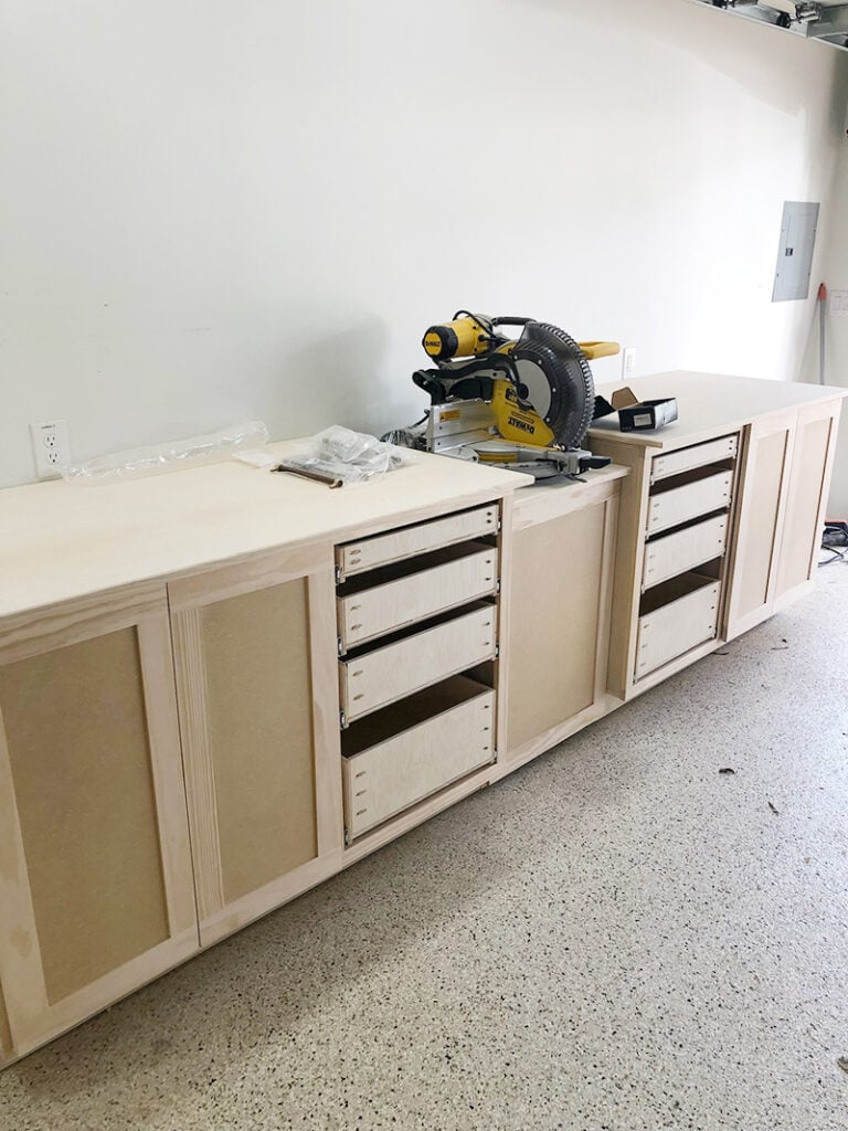 how to build a garage miter saw station