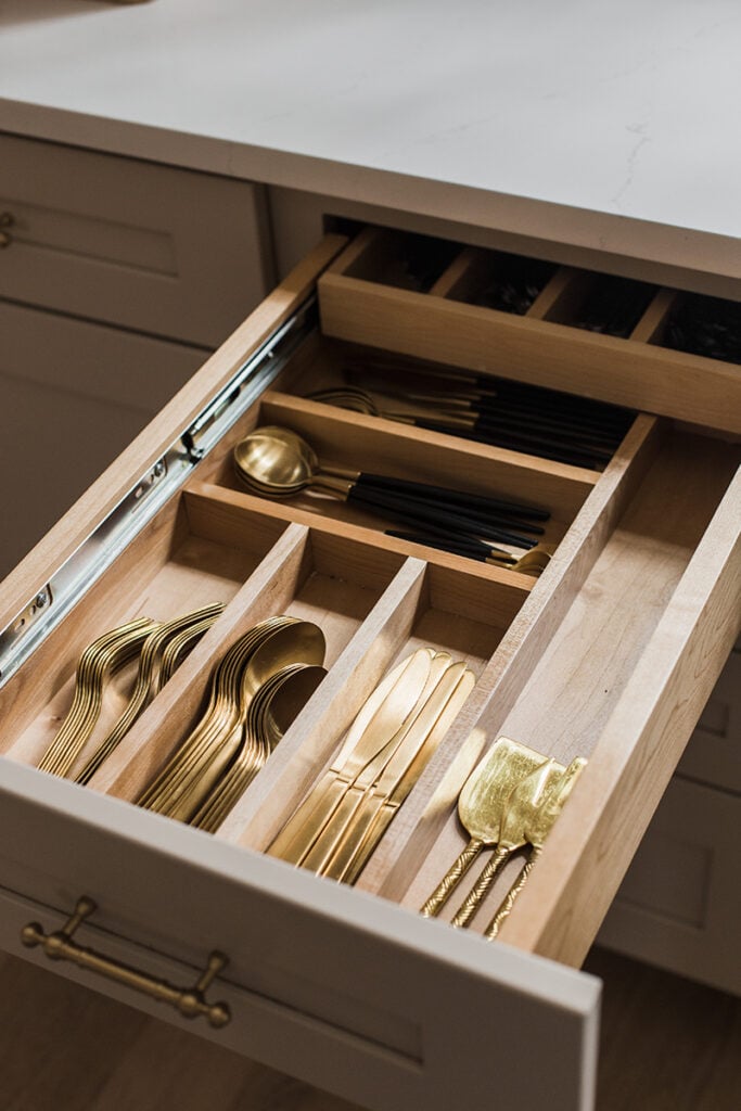 tiered utensil pullout drawer