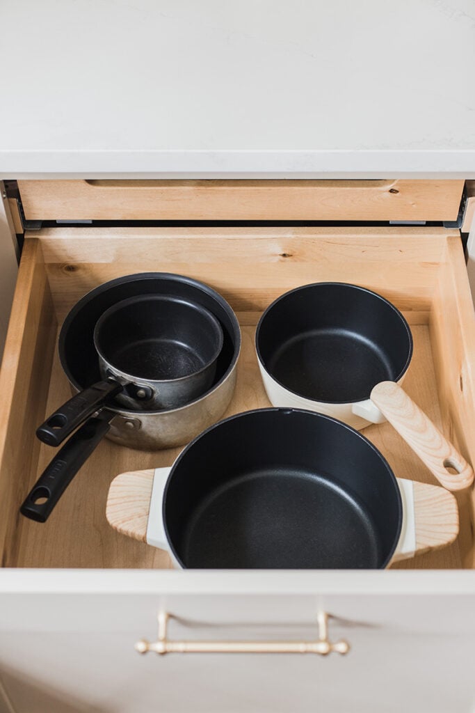 How we organized our kitchen drawers and cabinets - Jenna Sue Design