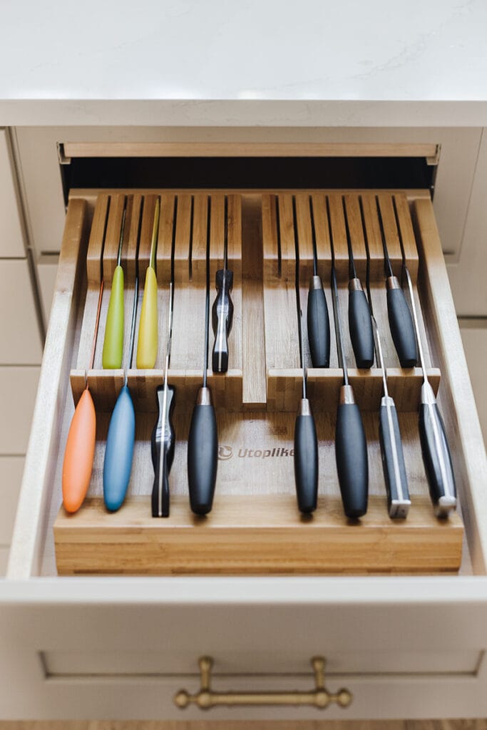 Replace Your Bulky Knife Block with a Drawer Organizer!