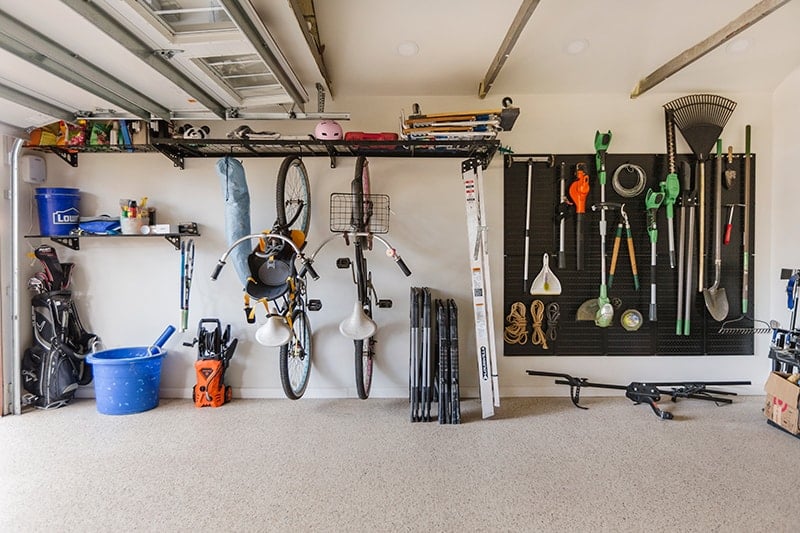 DIY Rolling Storage Shelves for the Garage