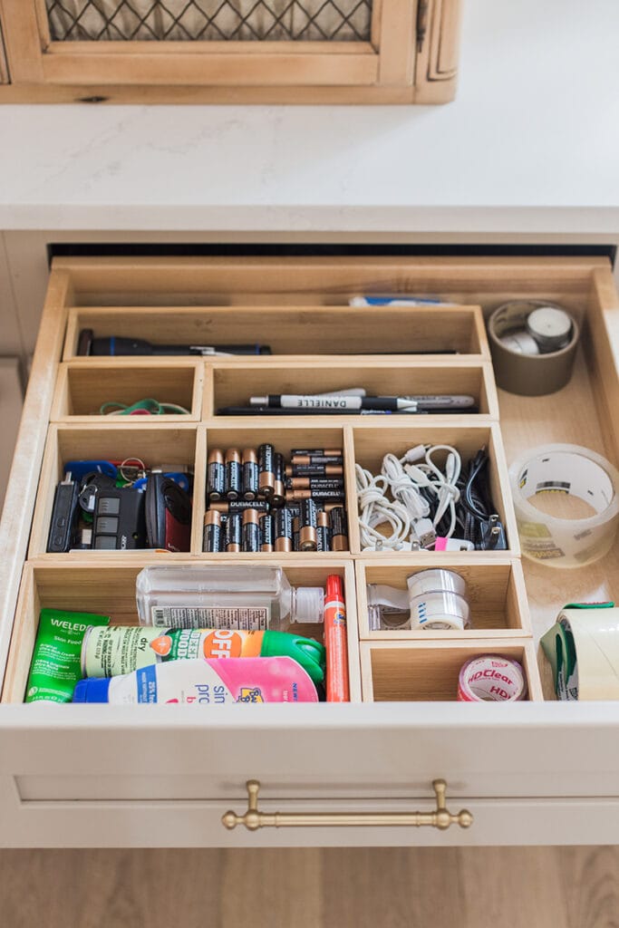 Best Ways To Line Kitchen Drawers - The Organized Mama