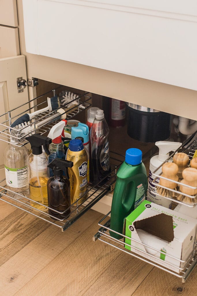 White Steel Narrow Under Sink Organizer and Storage, Bathroom & Kitchen  Under Sink Organizer, Sliding Under Sink Drawer, Cleaning Supplies Under  Sink Storage