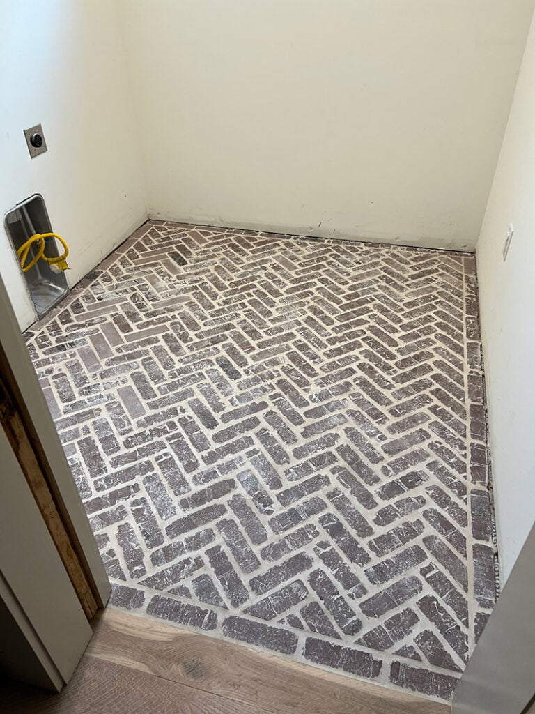 laundry-room-brick-floors