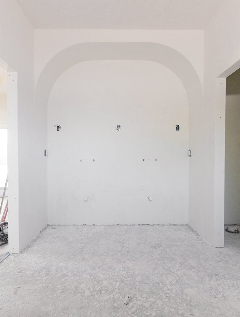 vanity wall alcove with microcement