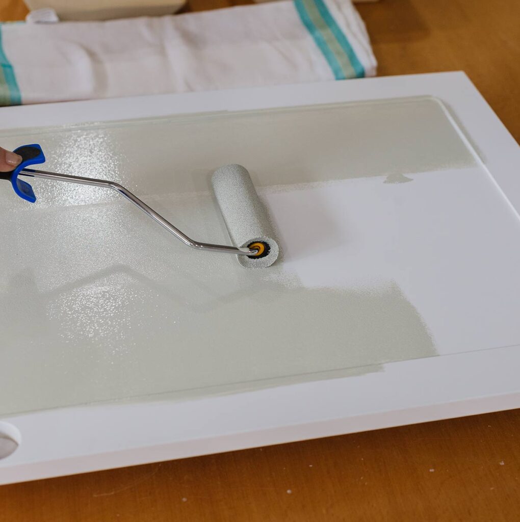 Roller to paint cabinets online