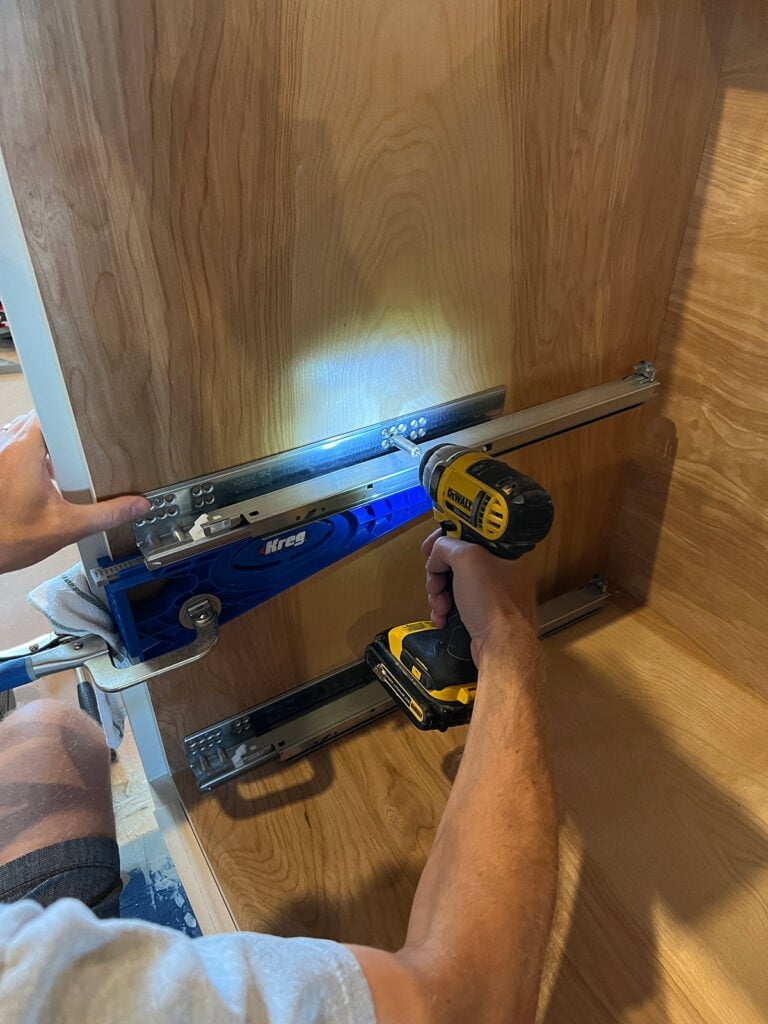 installing cabinet drawer slides