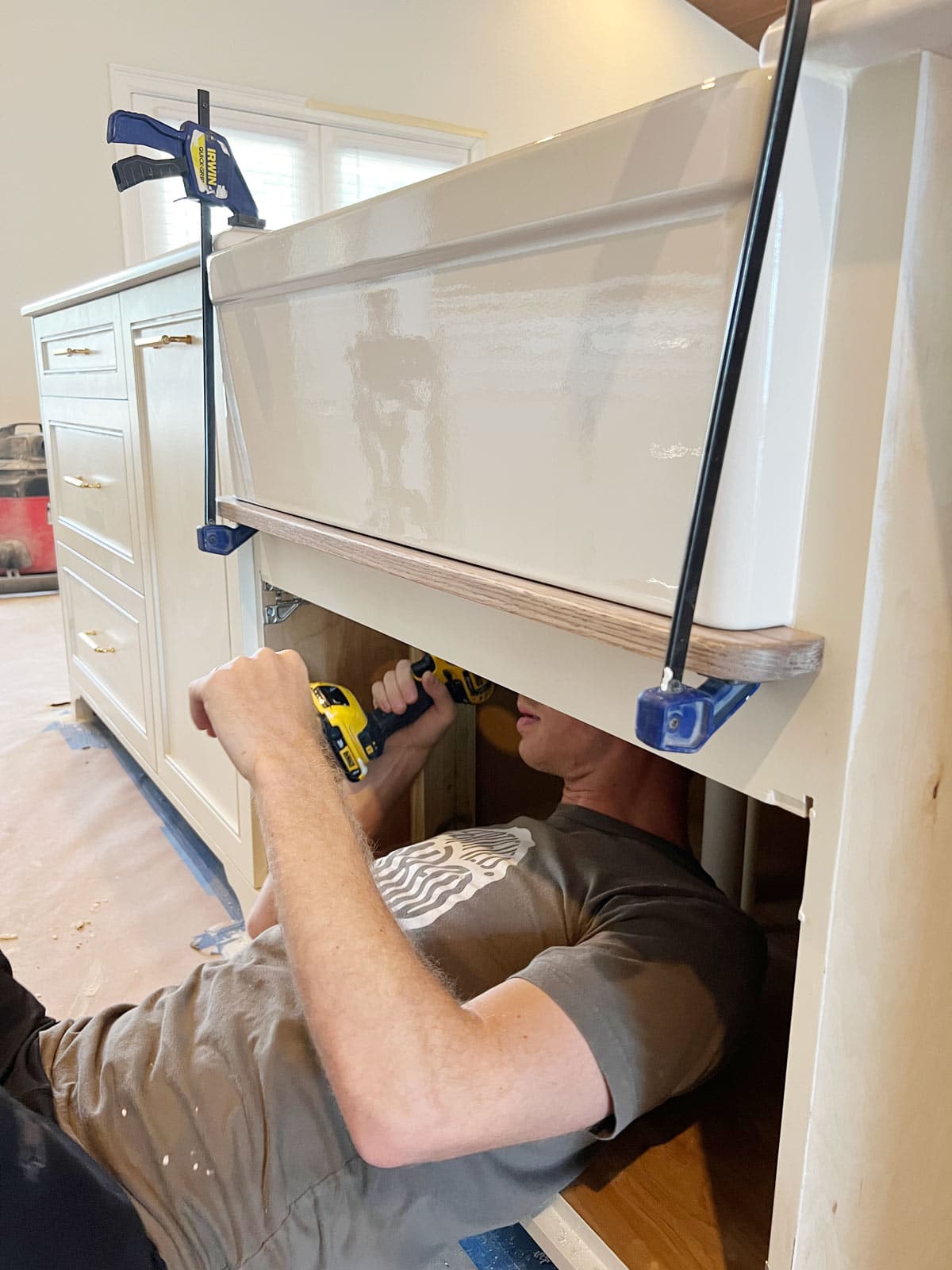 installing a sink drip rail