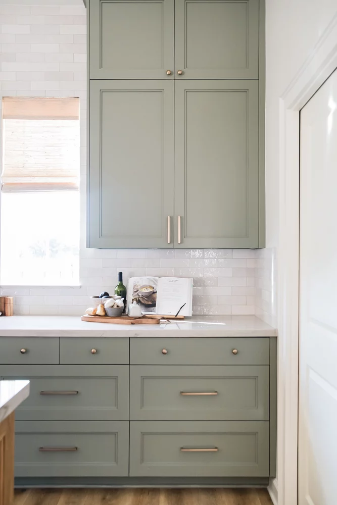 benjamin moore carolina gull kitchen cabinets