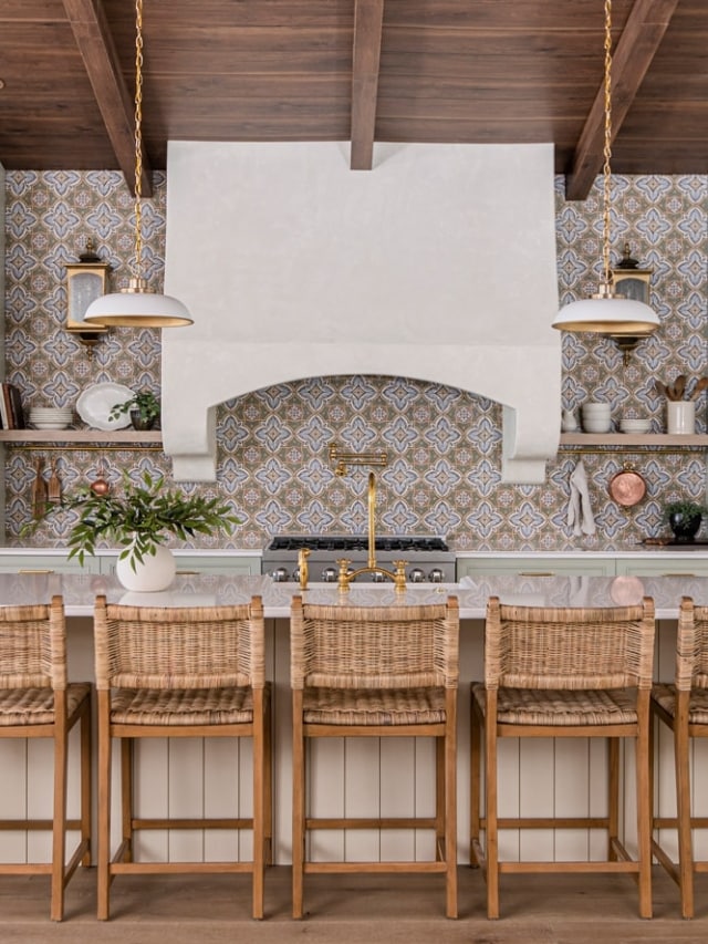 How to build Floating Kitchen Shelves Story - Jenna Sue Design