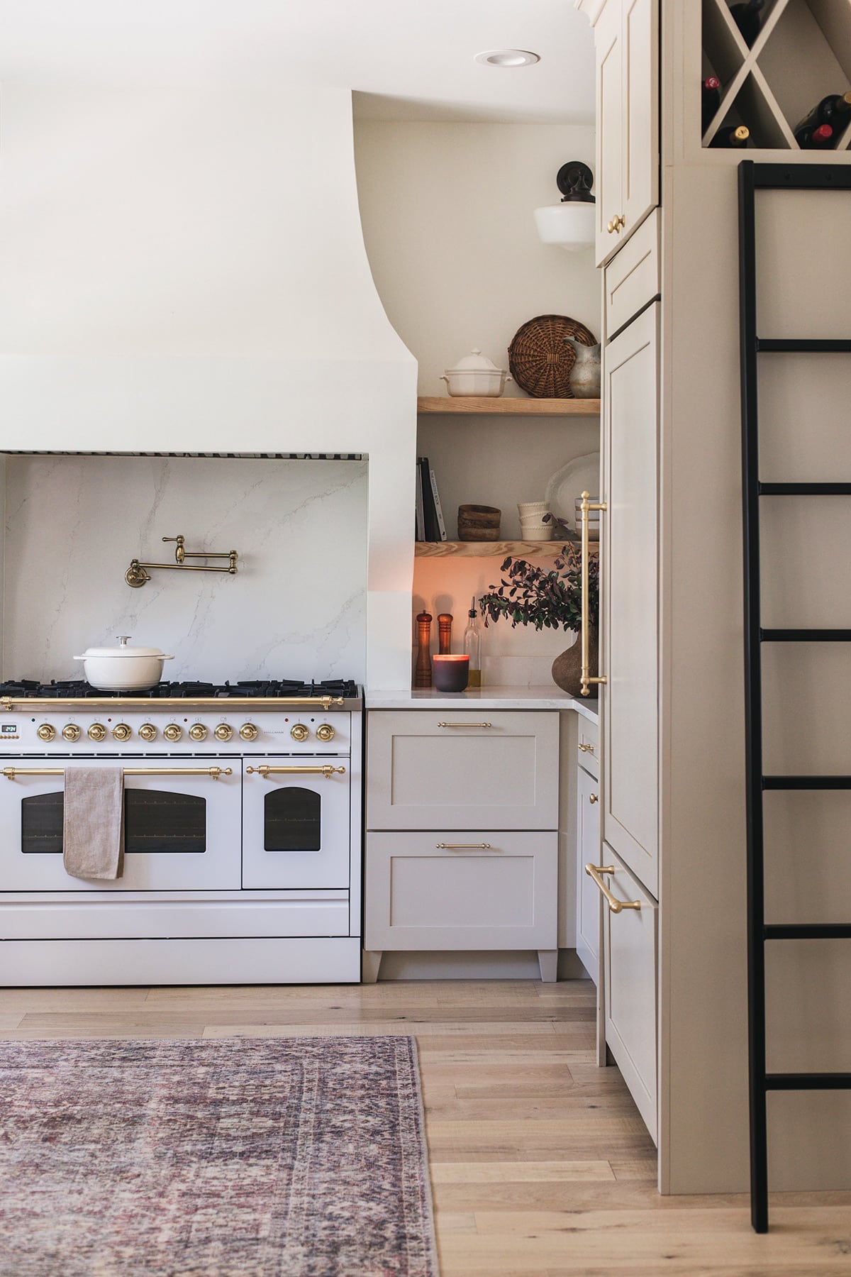 neutral fall kitchen