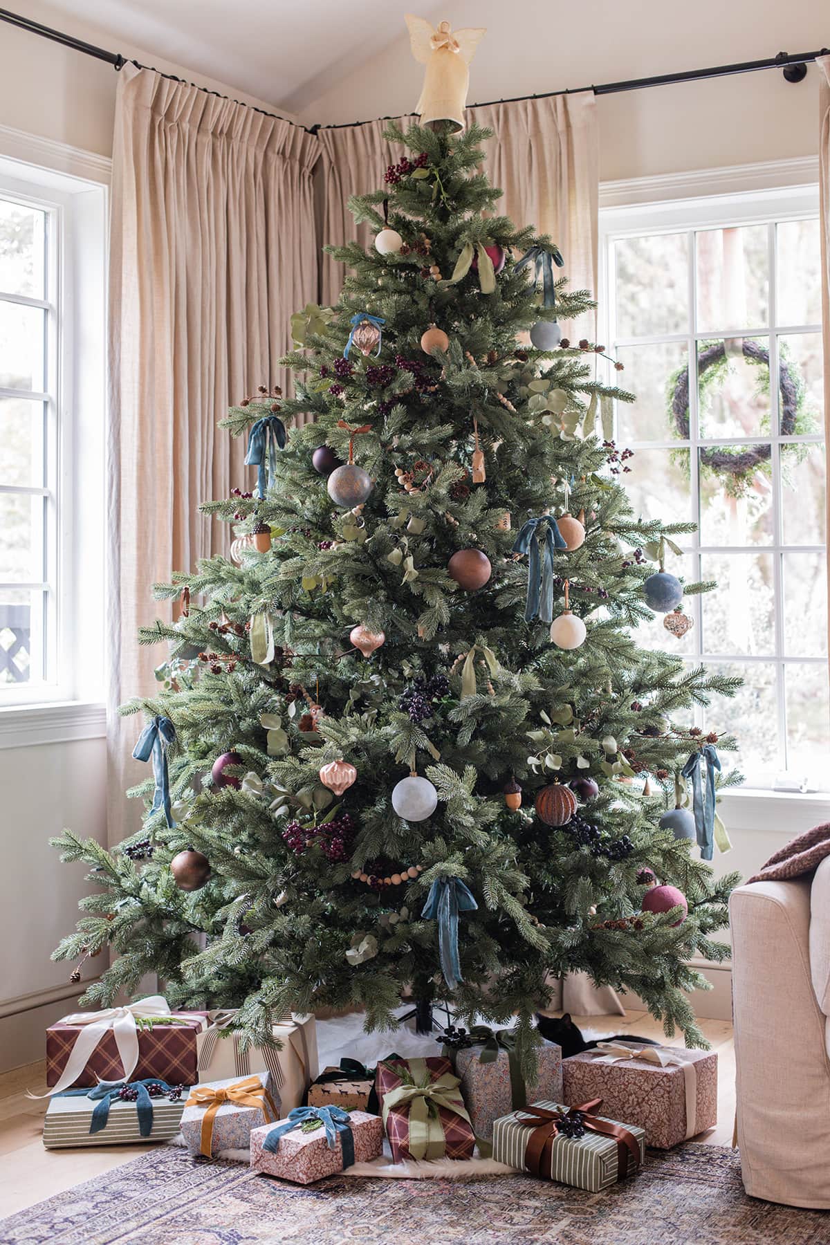 blue, gold and brown christmas tree