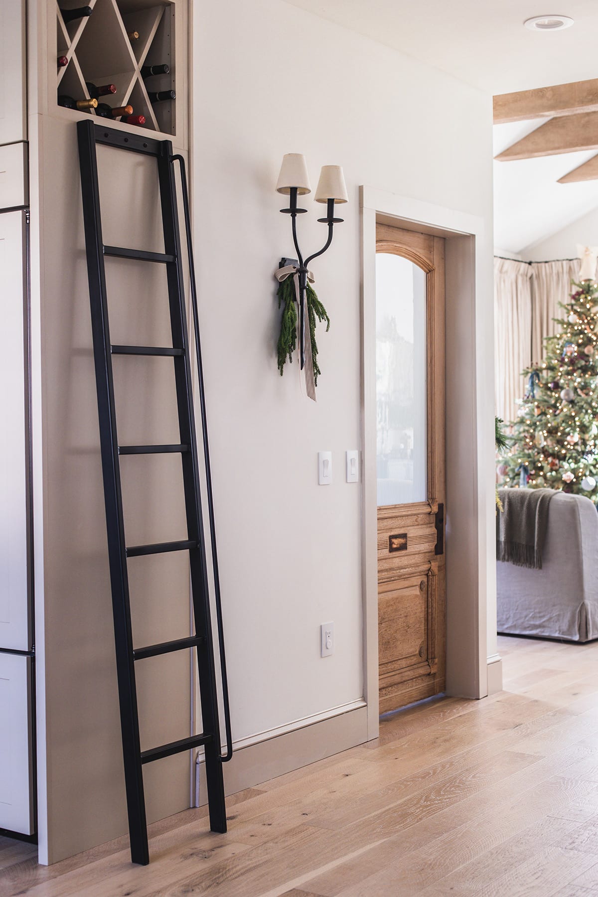 christmas dining room decorating