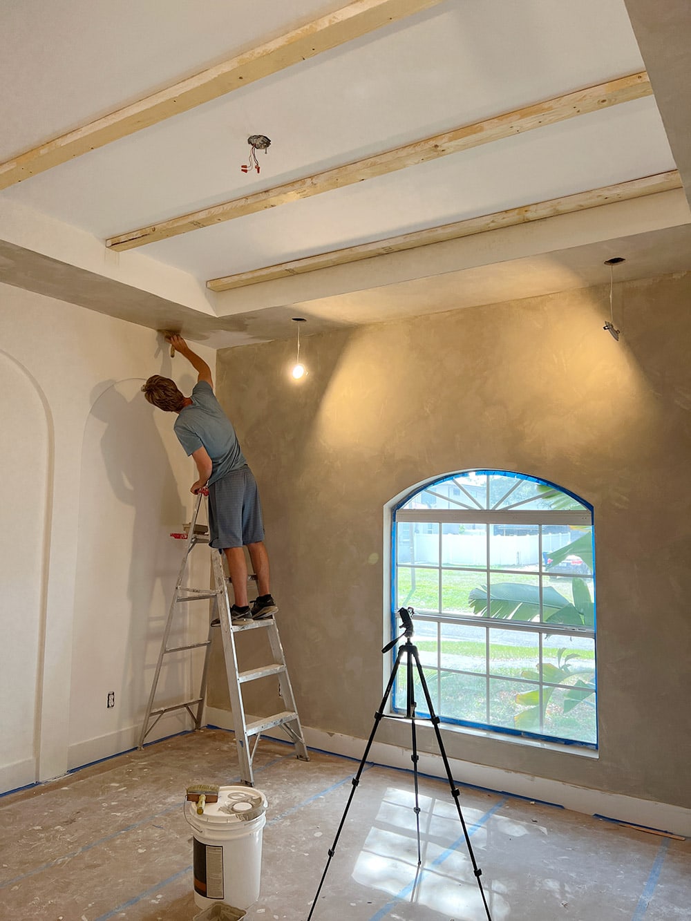 limewash painted bedroom