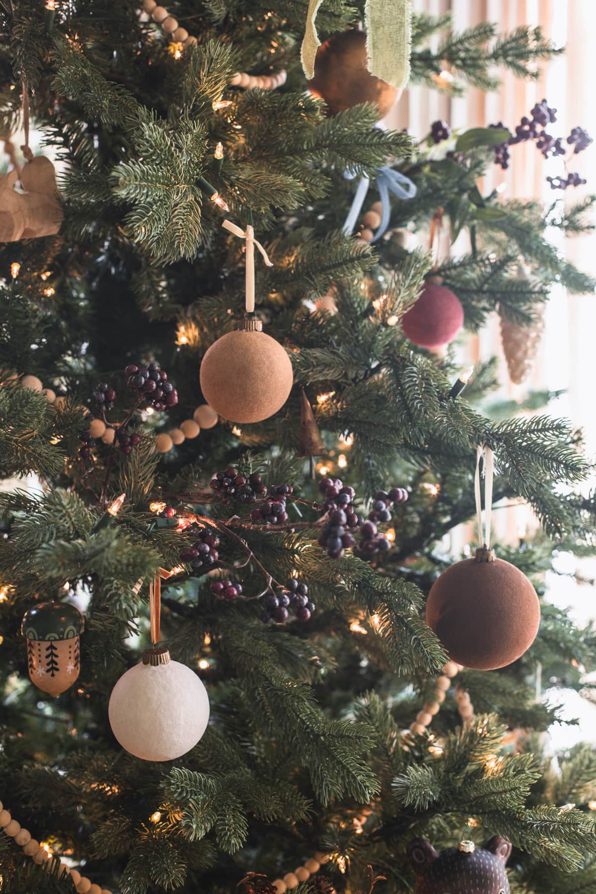 diy velvet christmas ornaments on tree