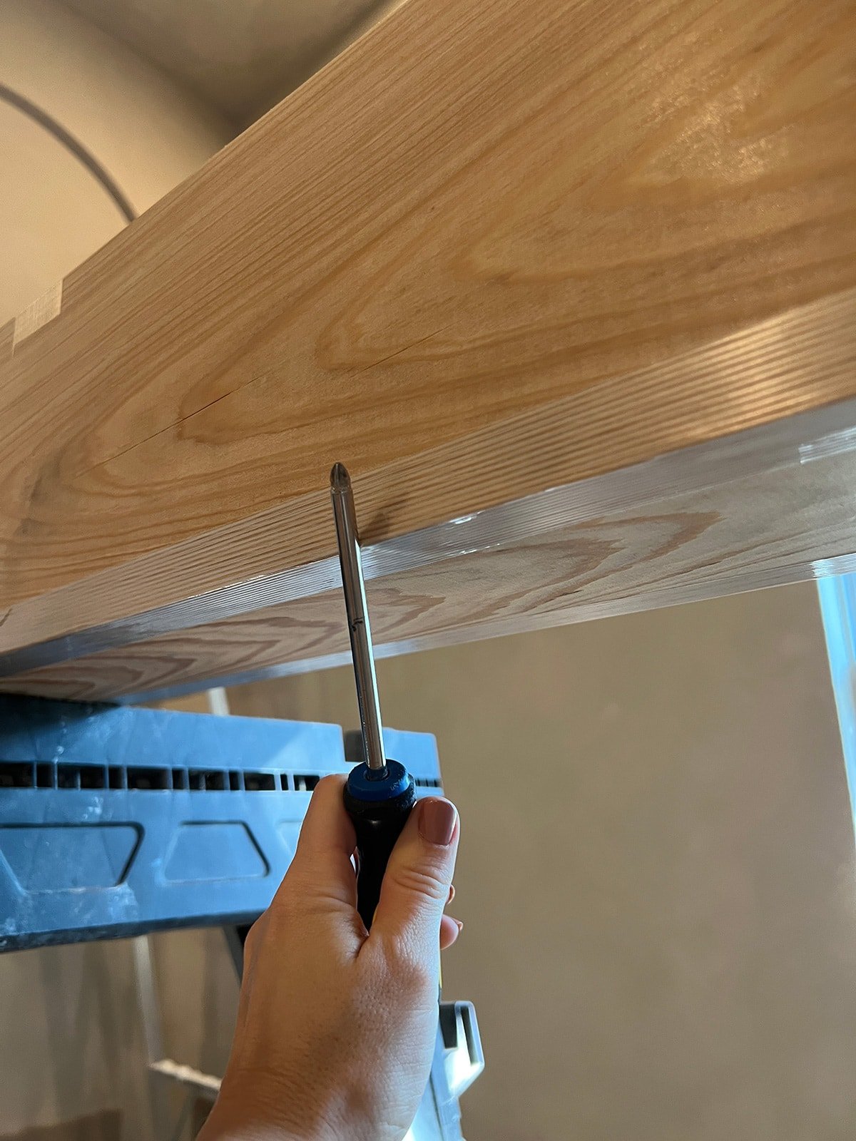 closing mitered edges on beam with a screwdriver