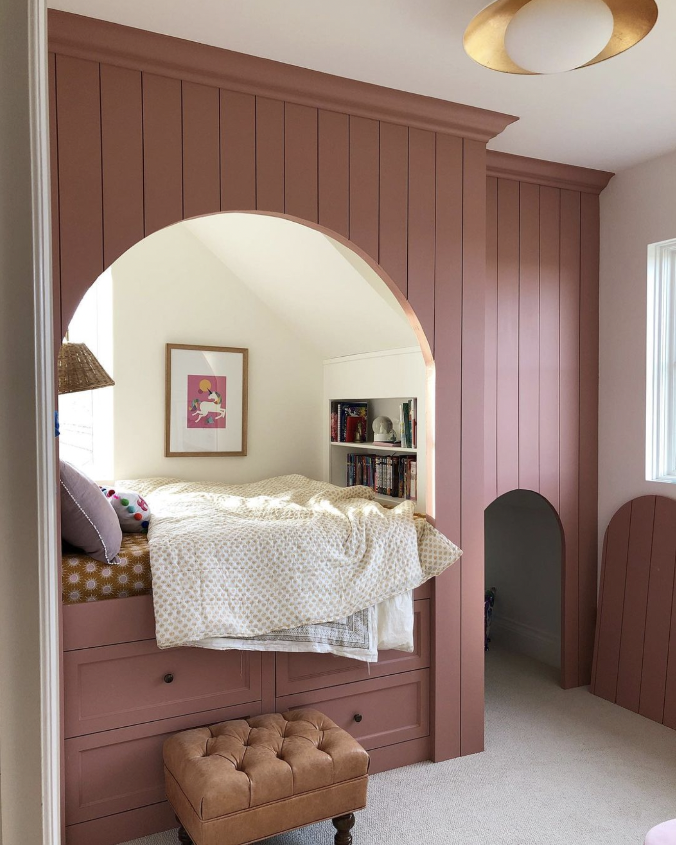 arched sleeping nook girls cottage bedroom inspo