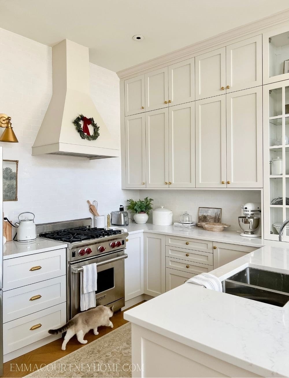 Benjamin moore natural cream kitchen cabinets