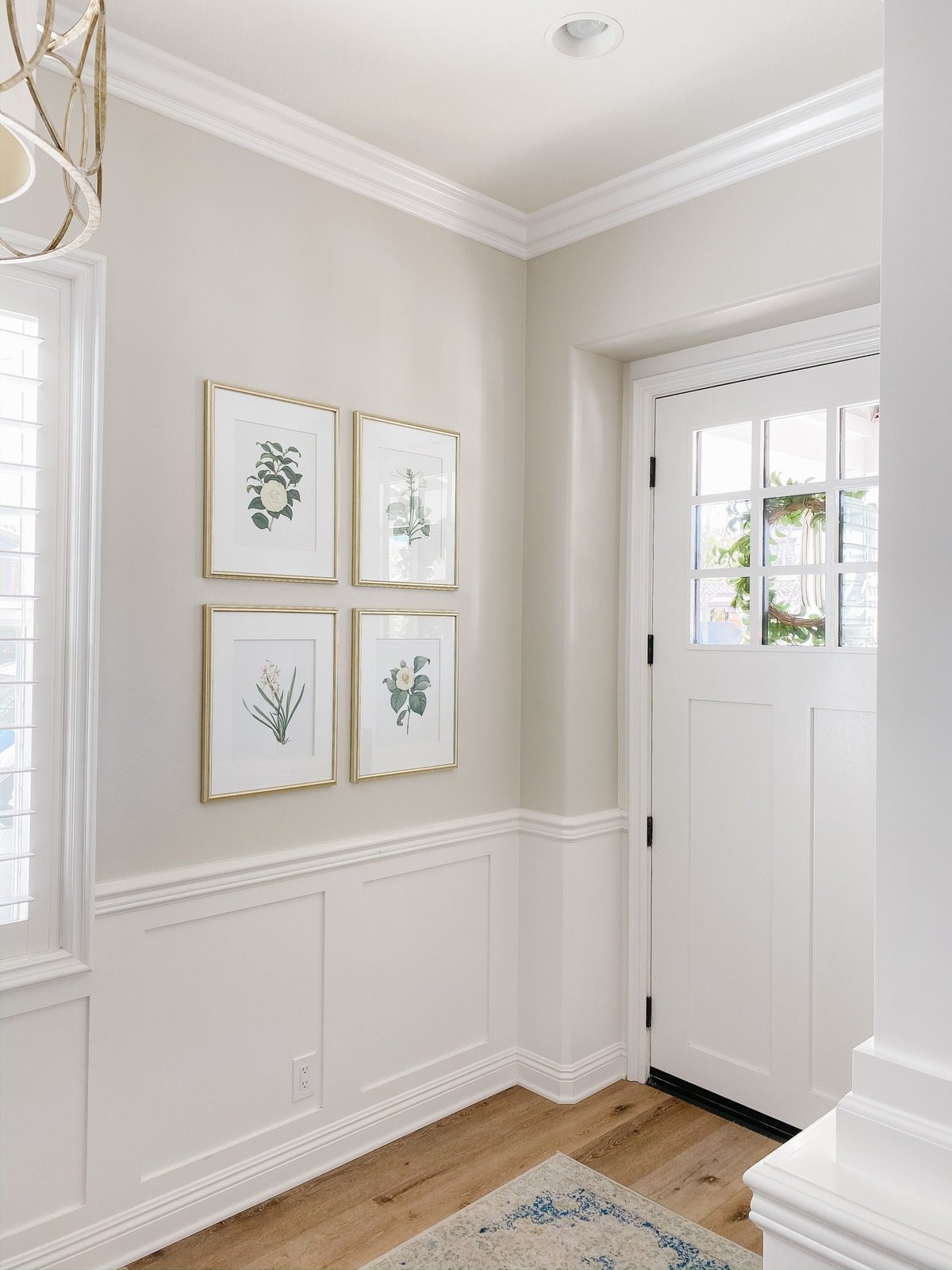 Benjamin moore pale oak foyer walls