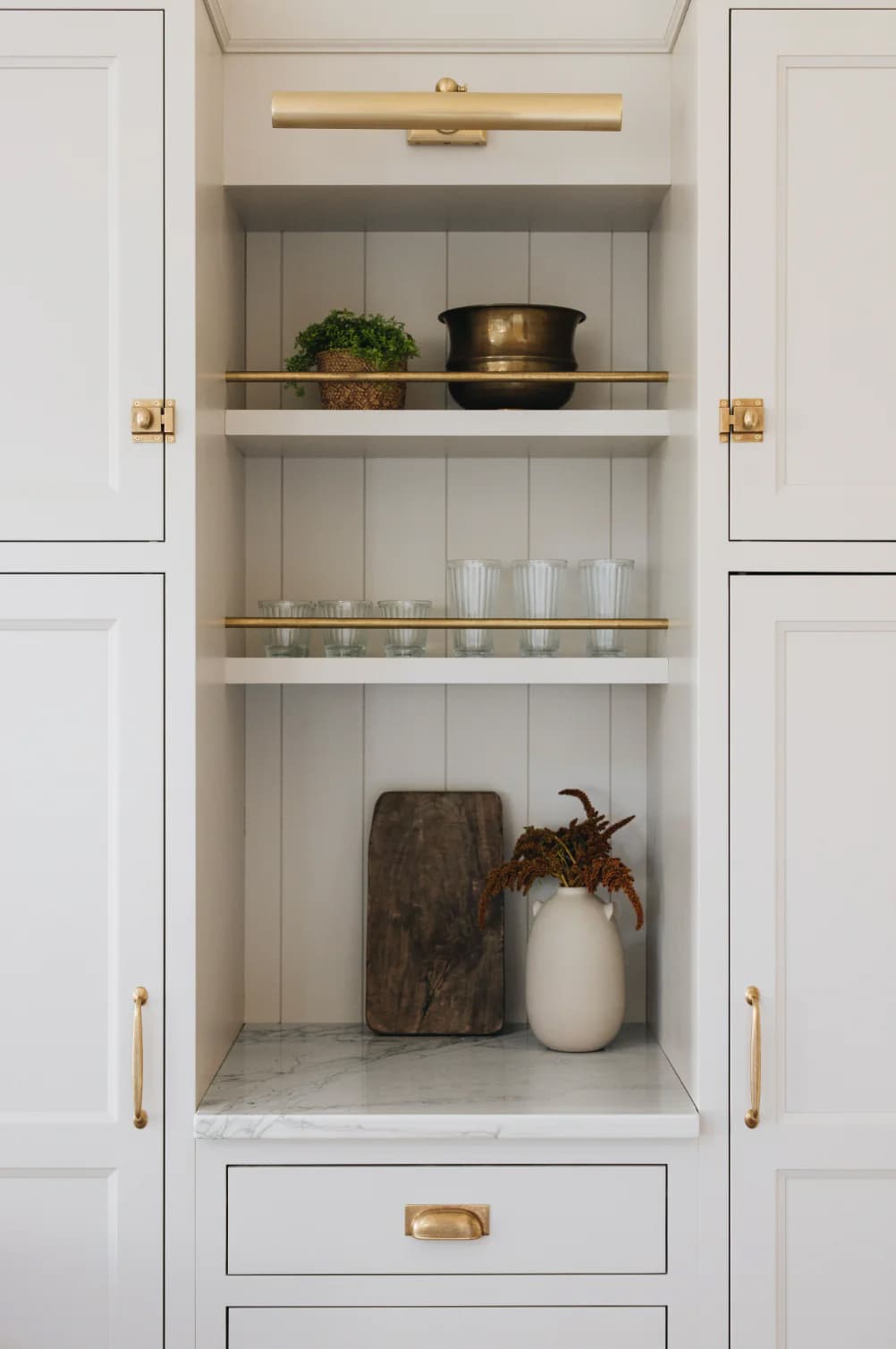 jean stoffer kitchen with picture light