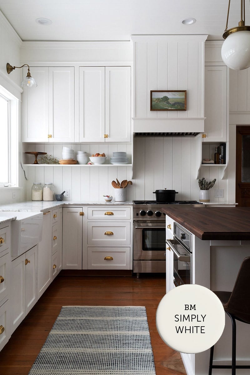 benjamin moore simply white kitchen cabinets