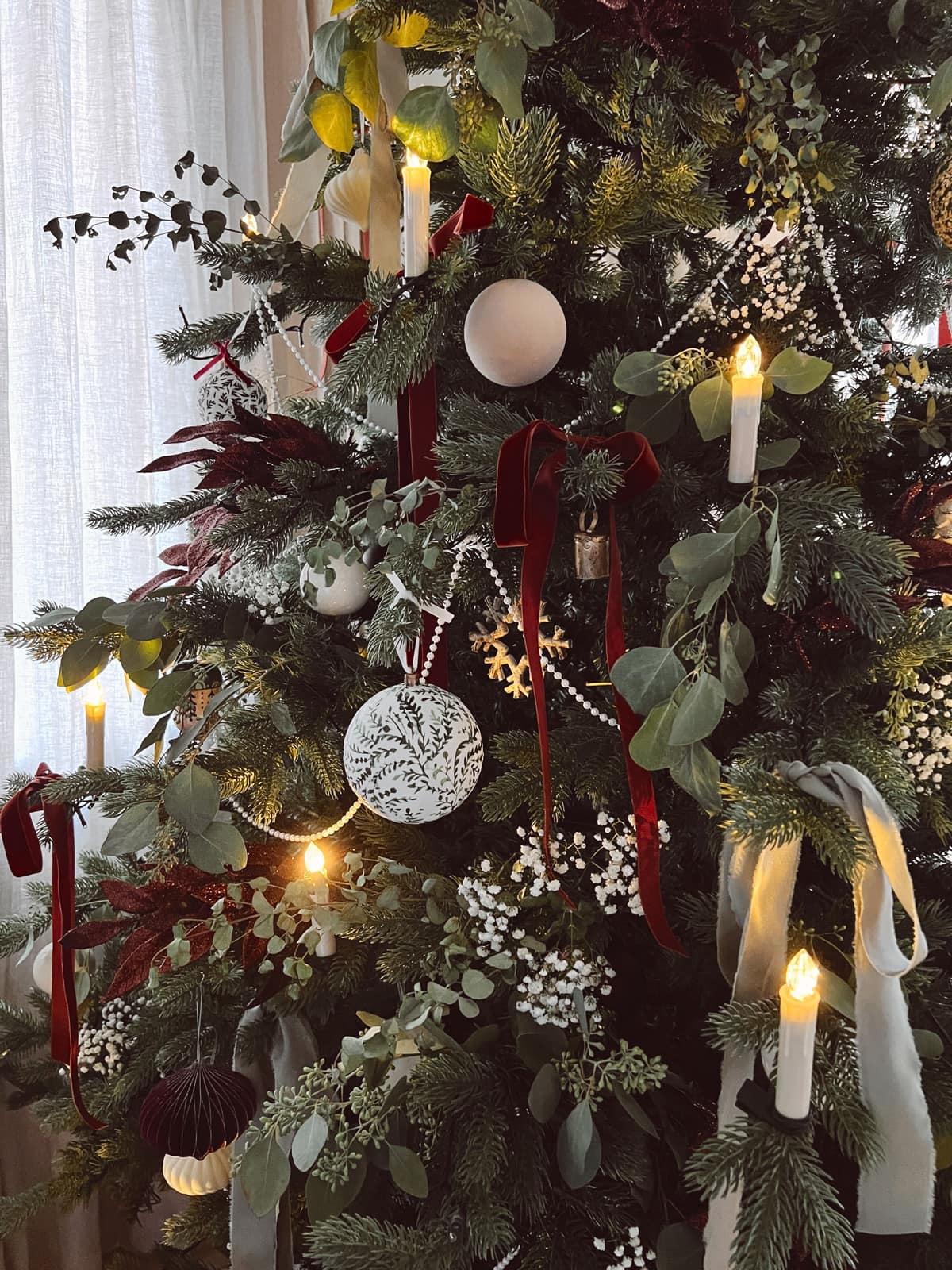 christmas tree with diy ornaments