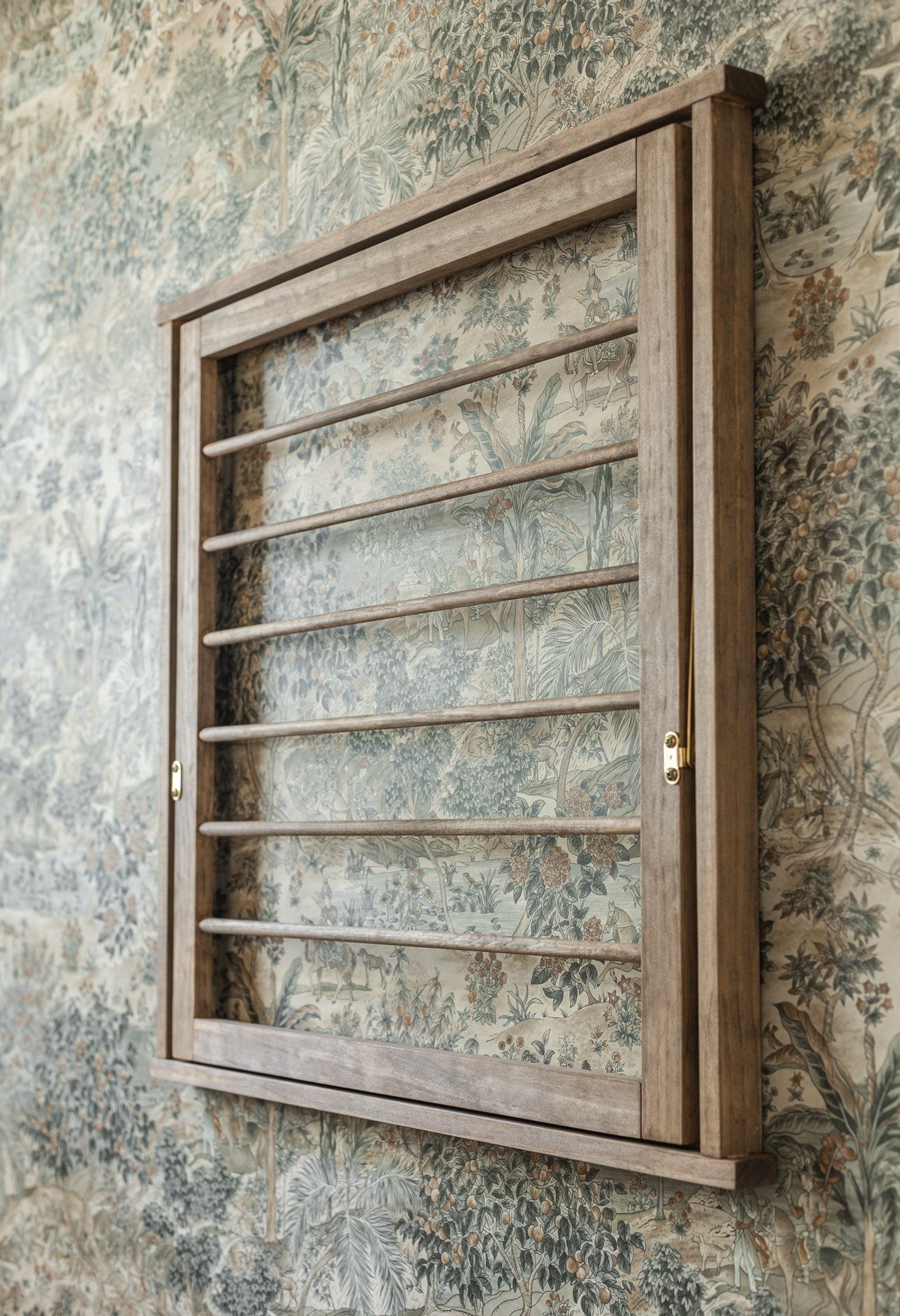 diy wood clothes drying rack for laundry room