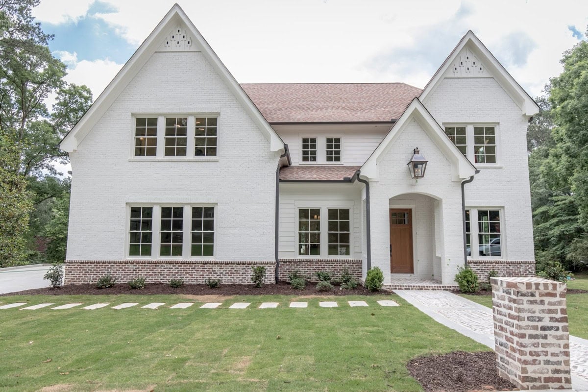 benjamin moore white dove exterior