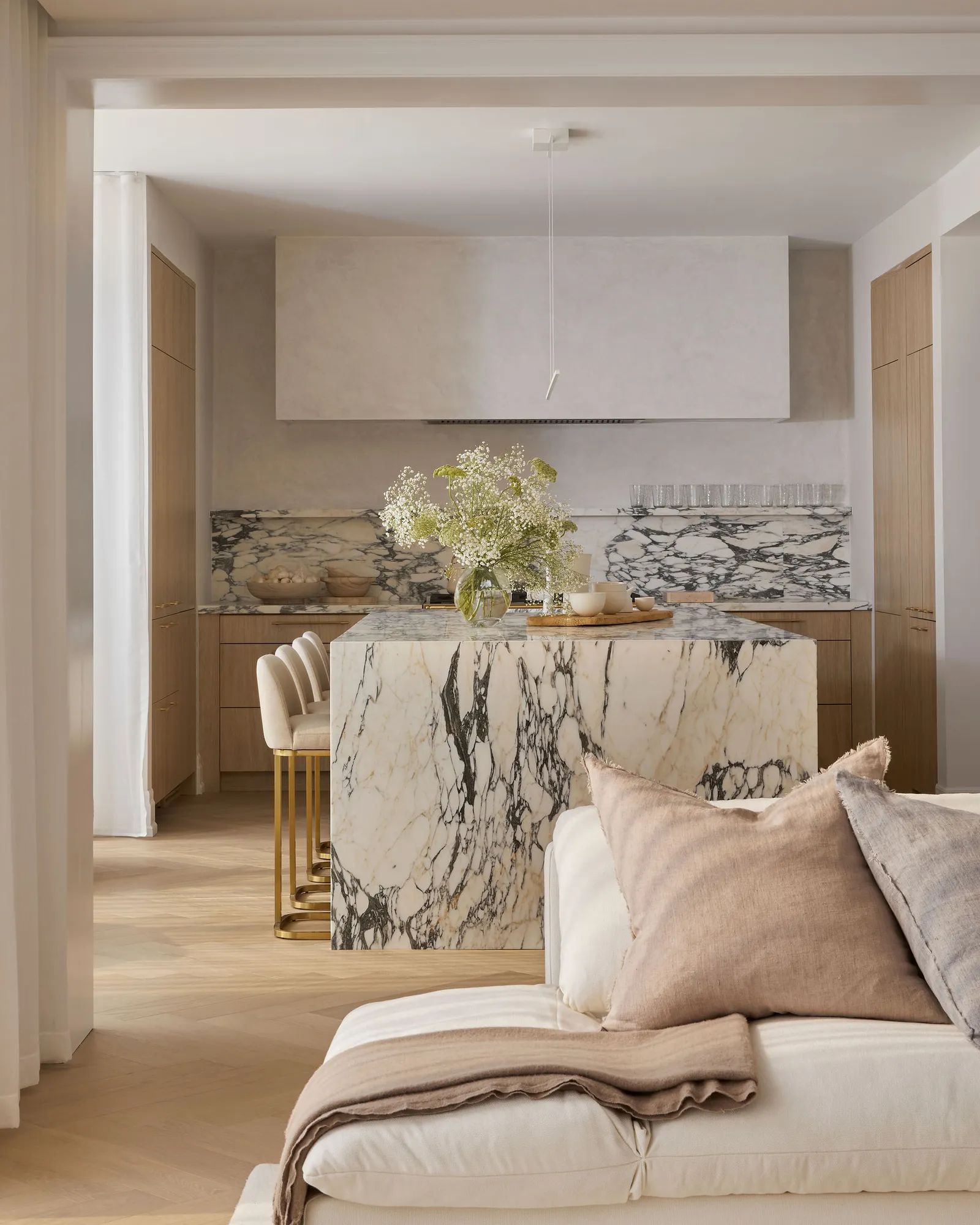 marble island kitchen