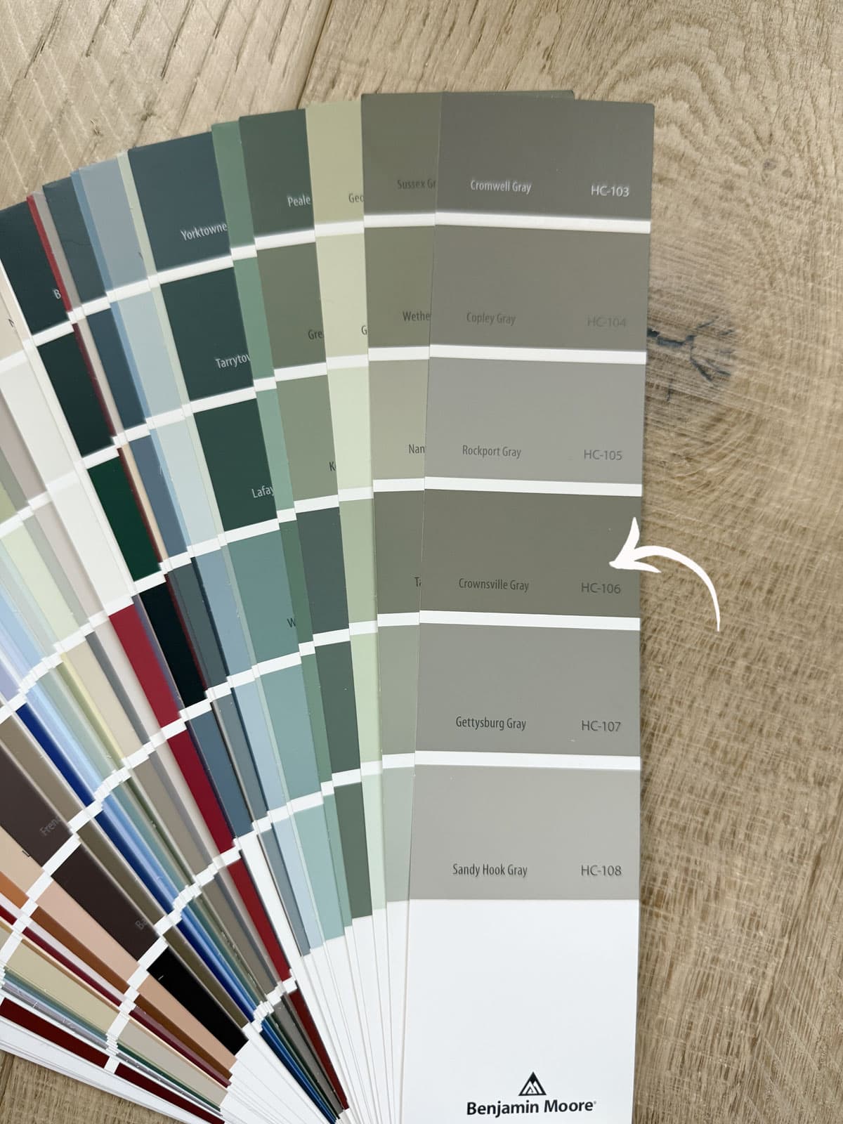 benjamin moore crownsville gray fan deck