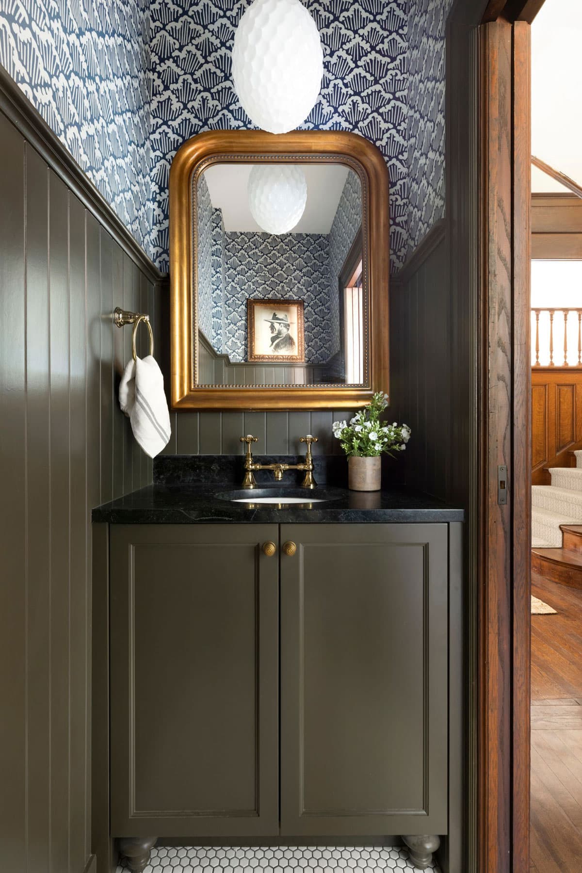 benjamin moore southern vine