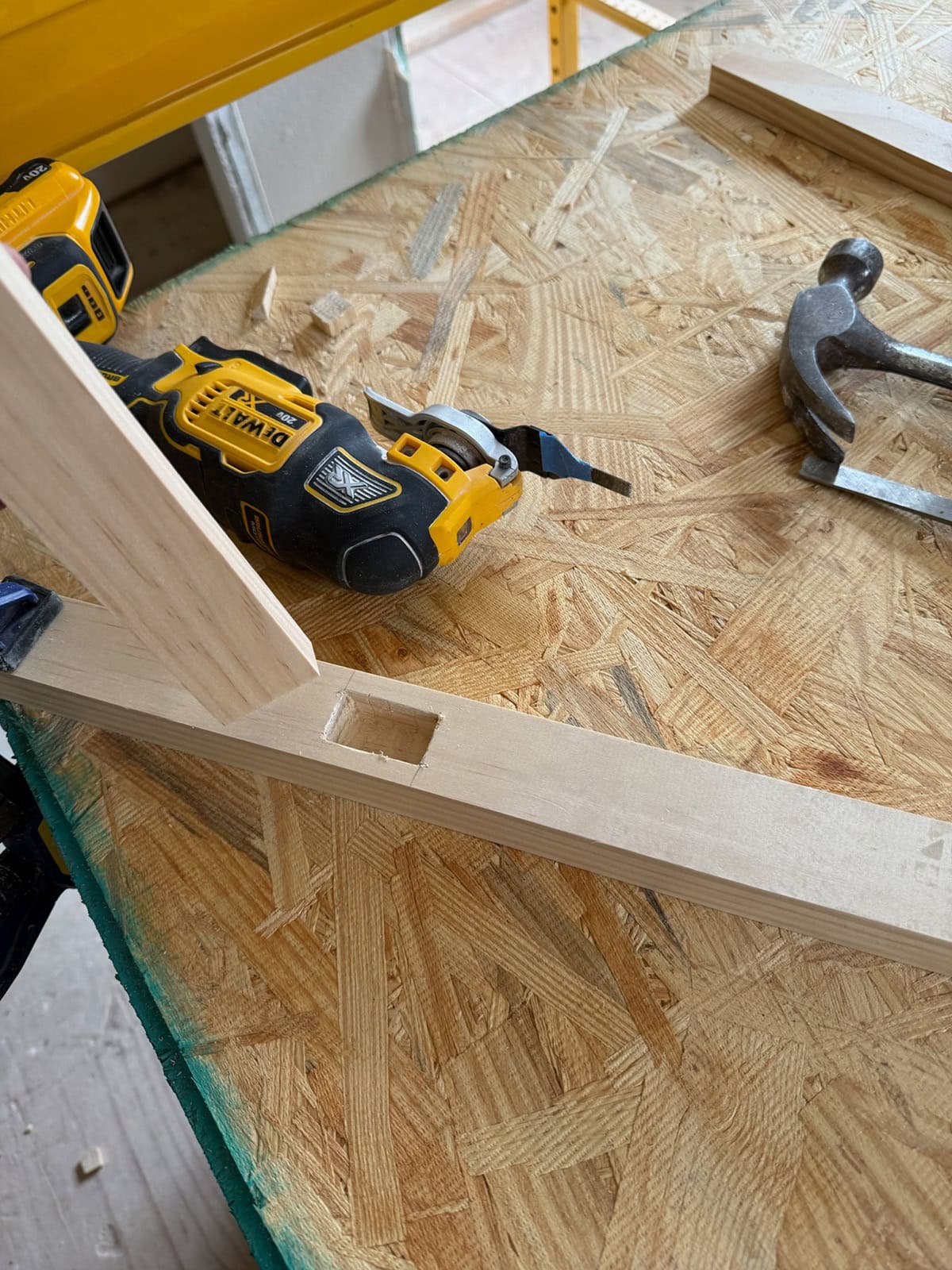 diy built-in bunk bed railing