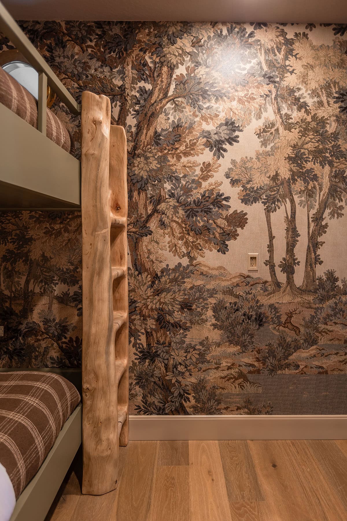 custom tree trunk wood bunk bed ladder with forest wall mural