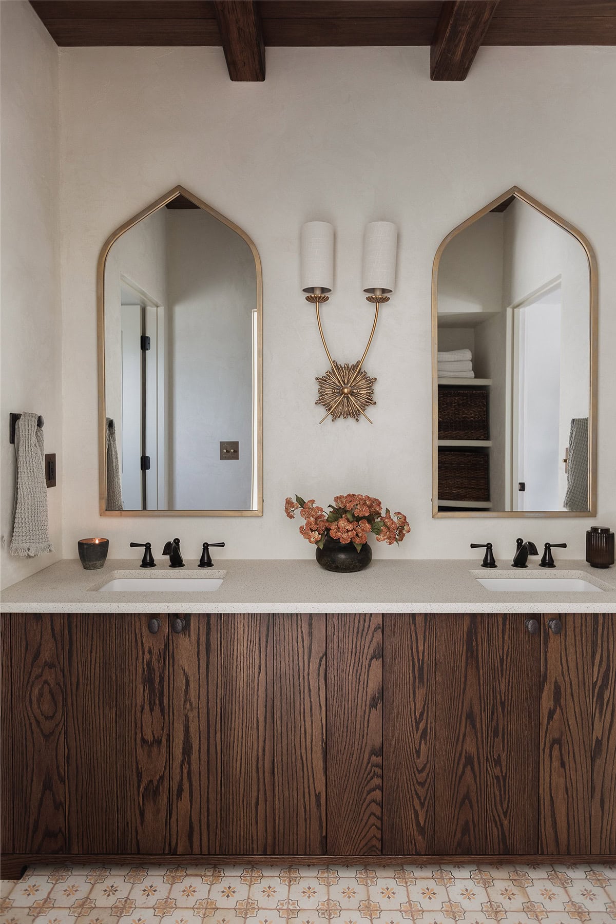 diy oak wood vanity, microcement wall bathroom