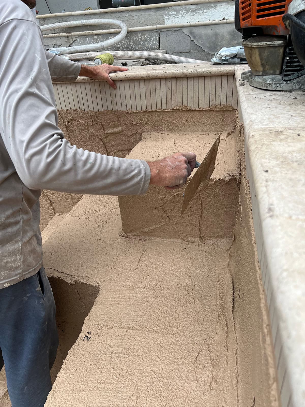 spool with pebbletec pebblesheen desert gold