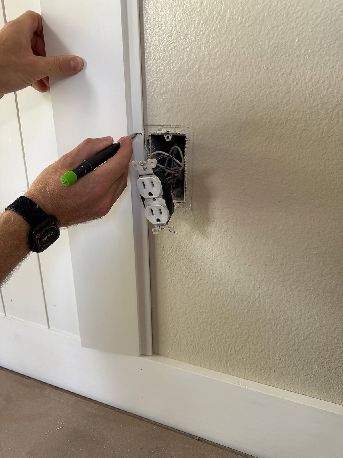 diy shiplap tutorial