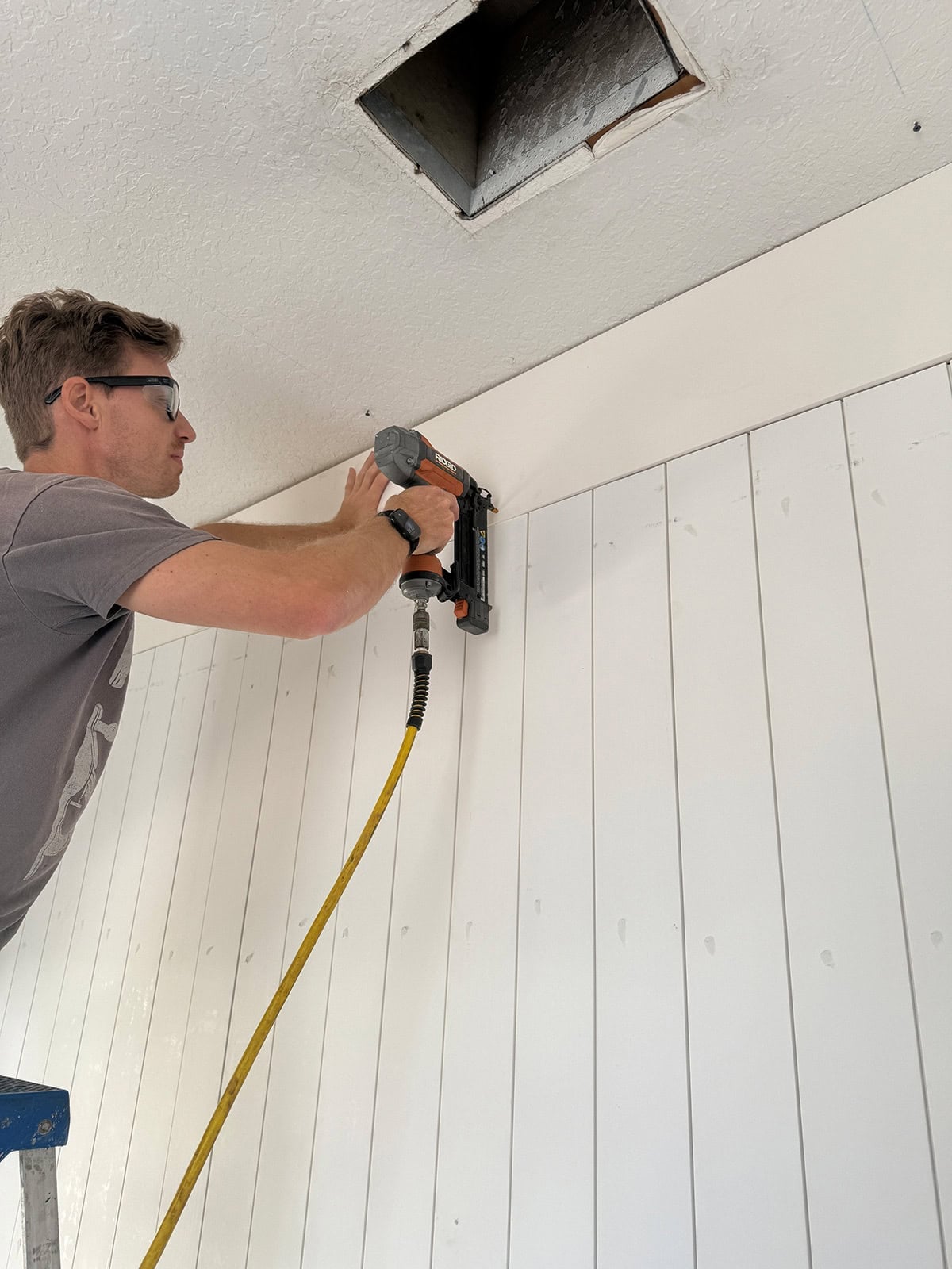 diy shiplap tutorial