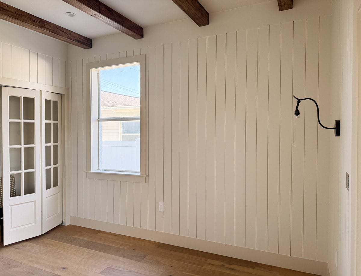 diy vertical shiplap bedroom with ivory lace walls, maison blanche trim
